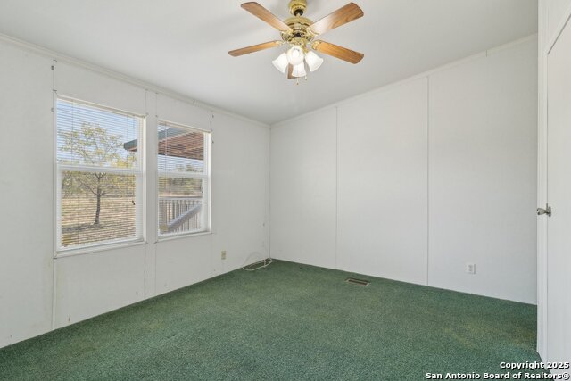 Listing photo id 37 for 609 County Road 785