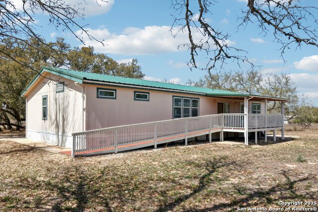 Listing photo id 44 for 609 County Road 785