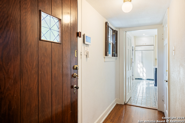 Listing photo id 21 for 211 Mary Louise