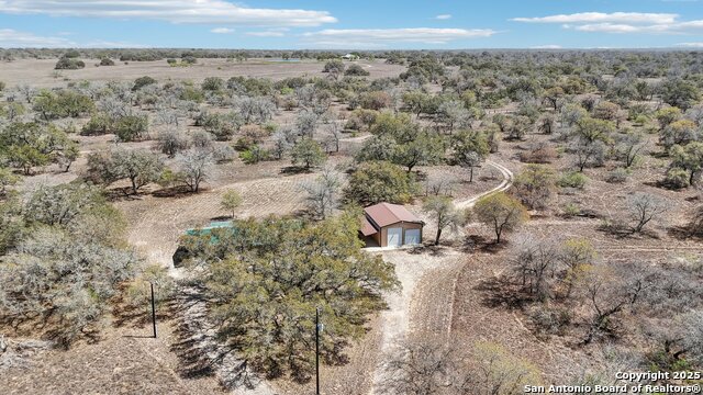Listing photo id 0 for 609 County Road 785