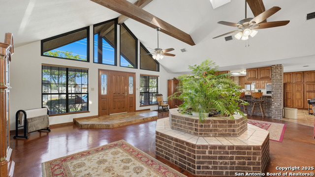 Image 17 of 48 For 400 Person W