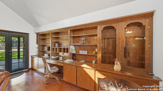 Image 20 of 48 For 400 Person W