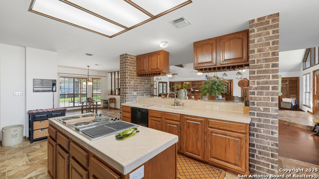 Image 22 of 48 For 400 Person W