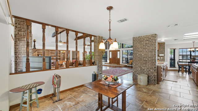 Image 31 of 48 For 400 Person W