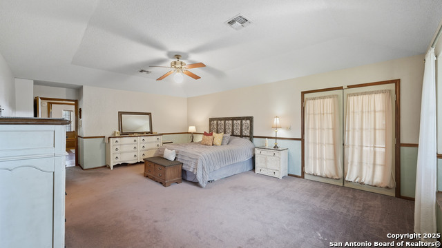 Image 36 of 48 For 400 Person W