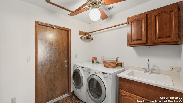 Image 46 of 48 For 400 Person W