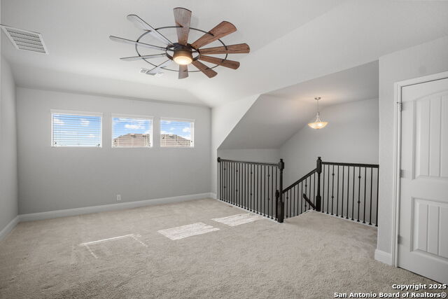 Listing photo id 25 for 624 Minerals Way