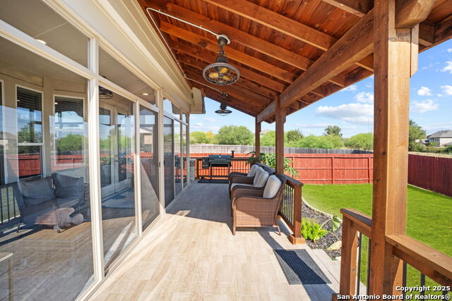 Listing photo id 30 for 624 Minerals Way