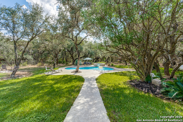 Image 25 of 39 For 25867 Lewis Ranch