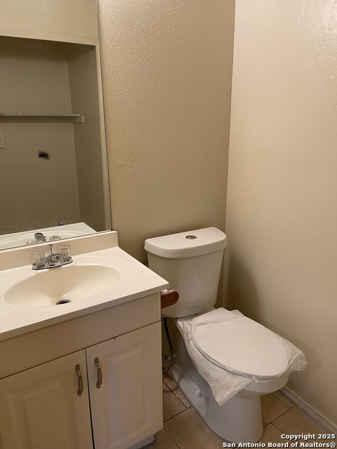 Listing photo id 6 for 10649 Starcrest