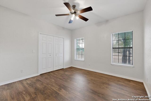 Listing photo id 12 for 145 Rosewood