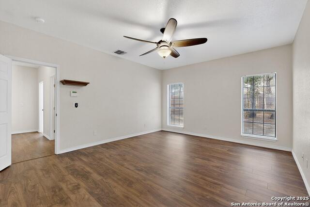 Listing photo id 20 for 145 Rosewood