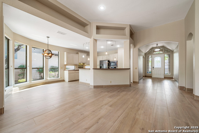 Listing photo id 9 for 23007 Osprey Ridge