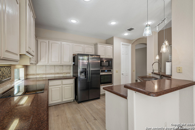 Listing photo id 11 for 23007 Osprey Ridge