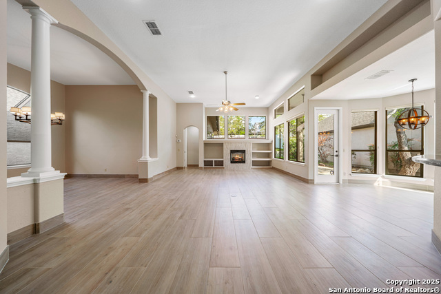 Listing photo id 5 for 23007 Osprey Ridge