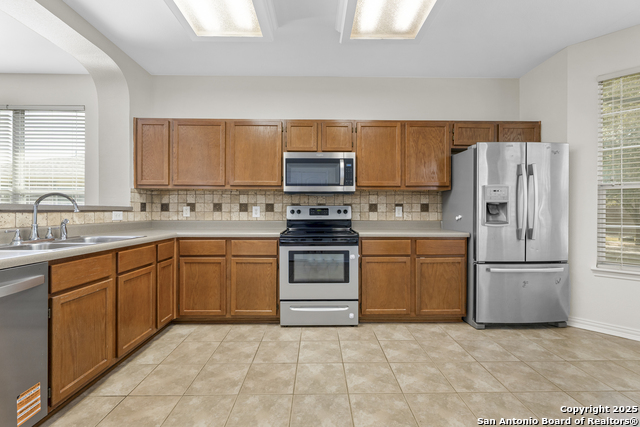 Image 12 of 33 For 117 Kitty Hawk Run