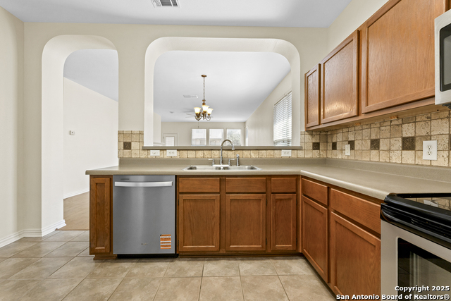 Image 13 of 33 For 117 Kitty Hawk Run