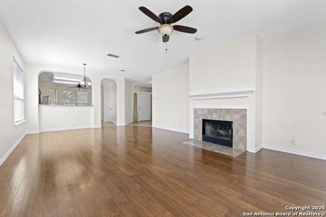 Image 4 of 33 For 117 Kitty Hawk Run