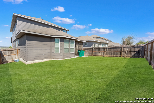 Image 4 of 33 For 9106 Mccoy Pass