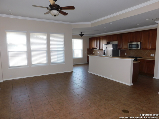 Image 4 of 13 For 26907 Bluewater Way