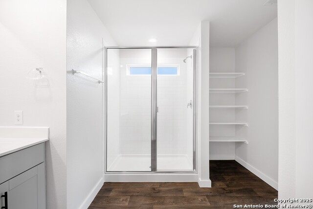 Image 33 of 39 For 645 Jane Long