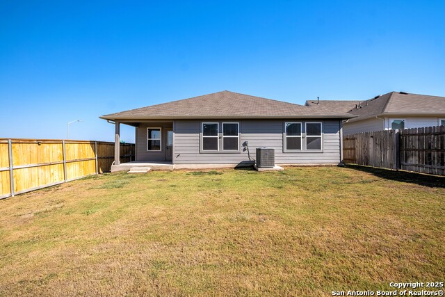 Image 38 of 39 For 645 Jane Long