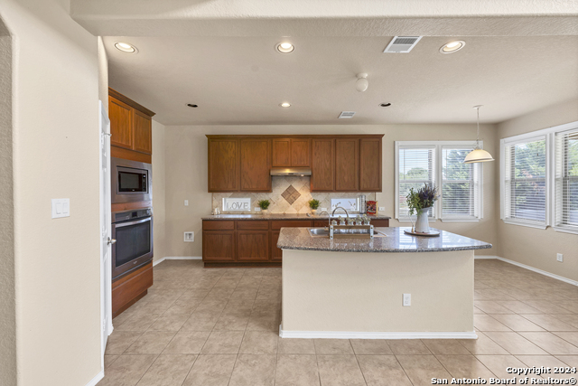 Image 11 of 42 For 2063 Western Pecan