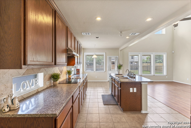 Image 12 of 42 For 2063 Western Pecan