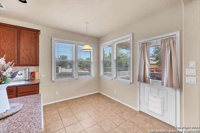 Image 16 of 42 For 2063 Western Pecan