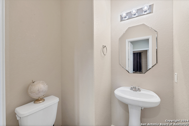 Image 17 of 42 For 2063 Western Pecan