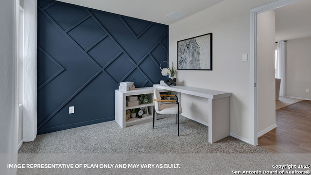 Image 14 of 31 For 730 Jennifer Way