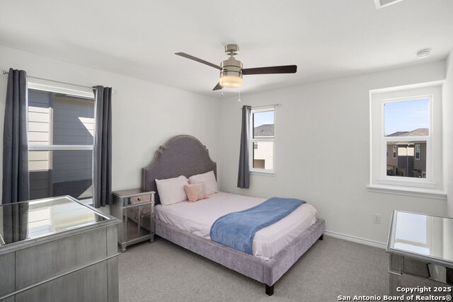 Image 28 of 35 For 14839 Vance Jackson #508