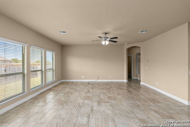 Image 16 of 43 For 1427 Garden Laurel