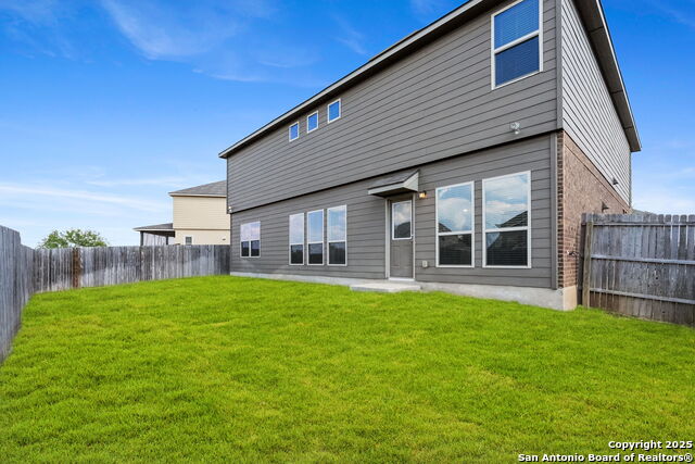 Image 36 of 43 For 1427 Garden Laurel