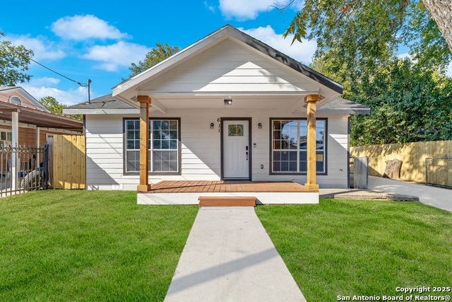 Image 2 of 25 For 611 Sims