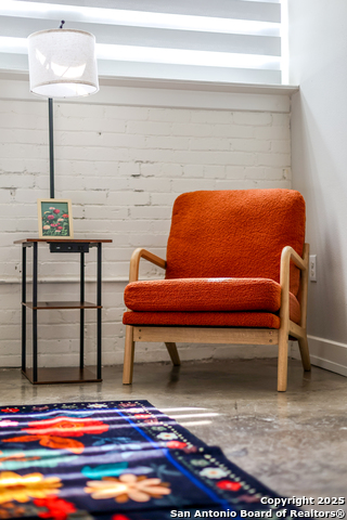 Image 27 of 62 For 1401 Flores S 202