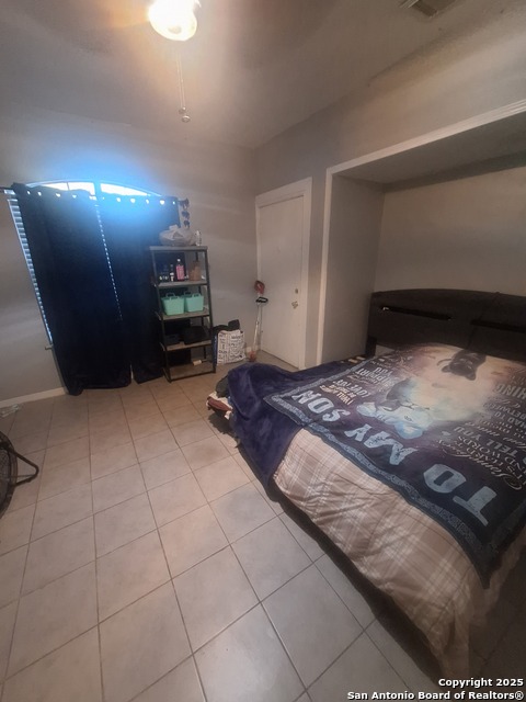 Image 9 of 17 For 1105 Center St N