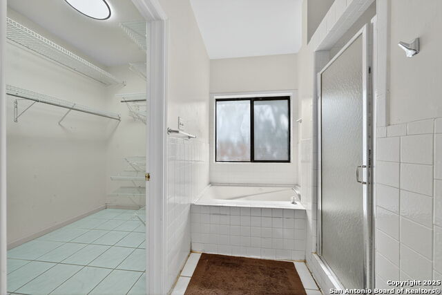 Image 10 of 27 For 14043 Oakhill