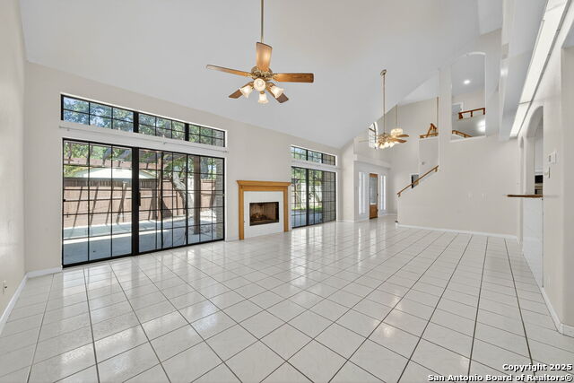 Image 12 of 27 For 14043 Oakhill