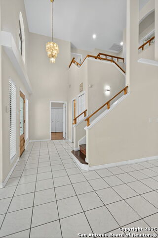 Image 13 of 27 For 14043 Oakhill