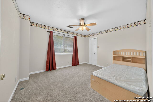 Image 19 of 27 For 14043 Oakhill