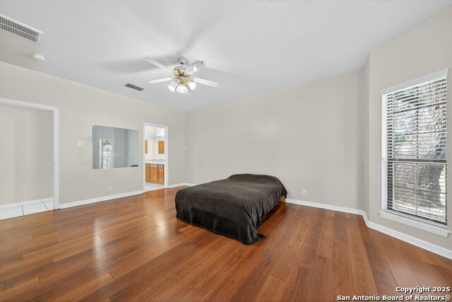 Image 8 of 27 For 14043 Oakhill