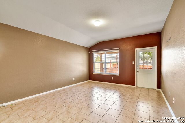 Listing photo id 8 for 11135 Creek Eagle