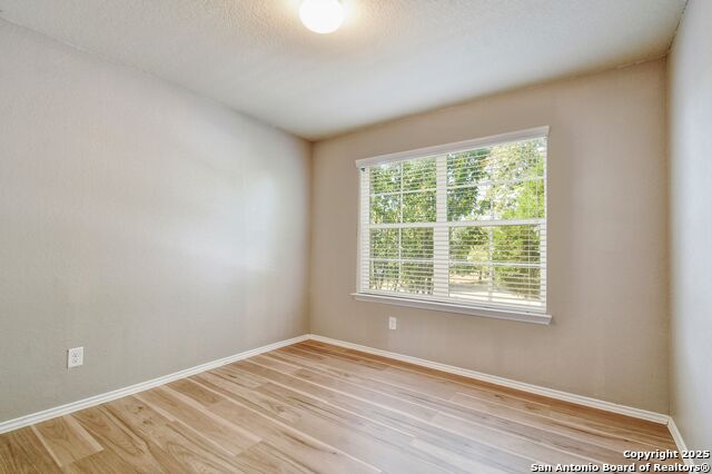 Listing photo id 13 for 11135 Creek Eagle