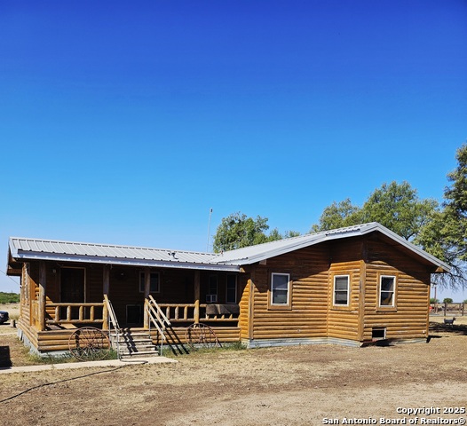 Listing photo id 5 for 13733 Fm 541