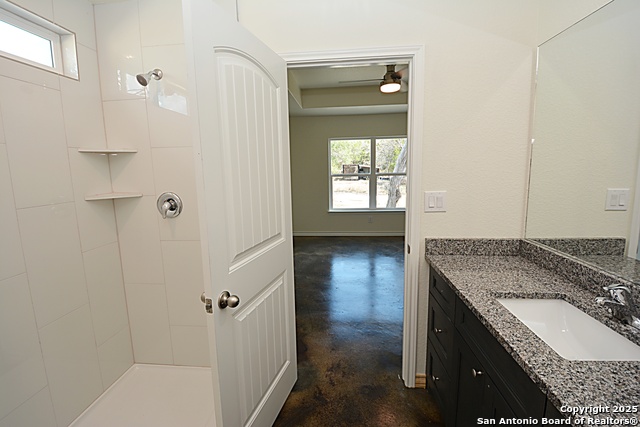 Image 6 of 10 For 1452 Laguna  