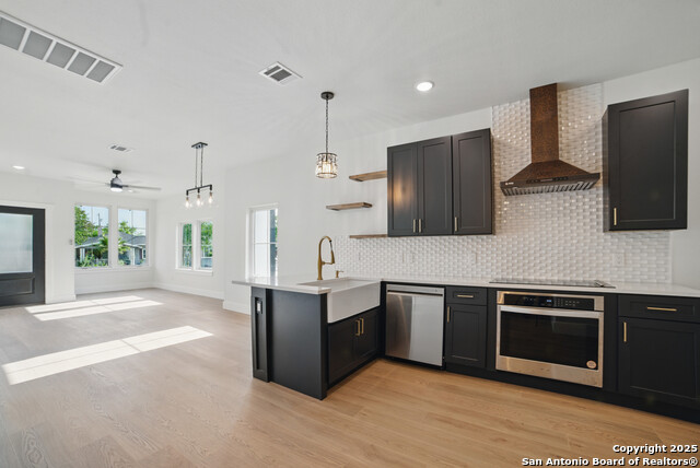 Image 11 of 28 For 727 Hammond  