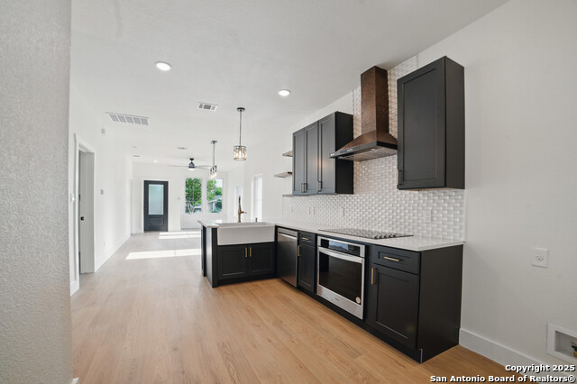 Image 3 of 28 For 727 Hammond  