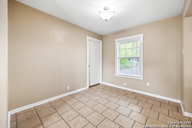 Image 5 of 12 For 1211 C St  