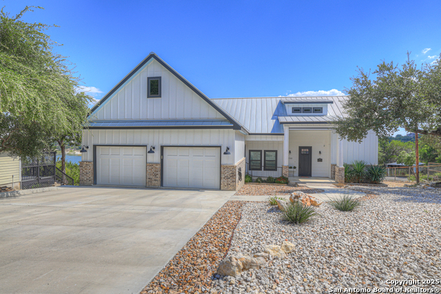 Details for 1799 Lakeside W, Canyon Lake, TX 78133